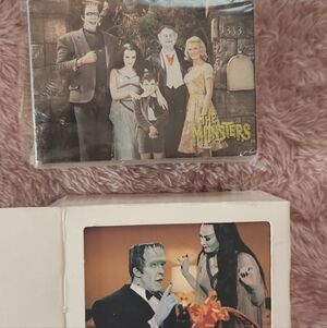 The Munsters Retro Card Set